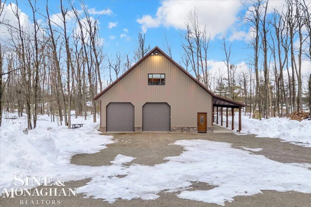 14795 Thirteenth Street Charlton Township, MI 49751