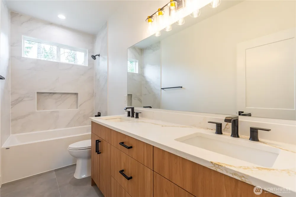 781 W Clear lake Drive Shelton, WA 98584