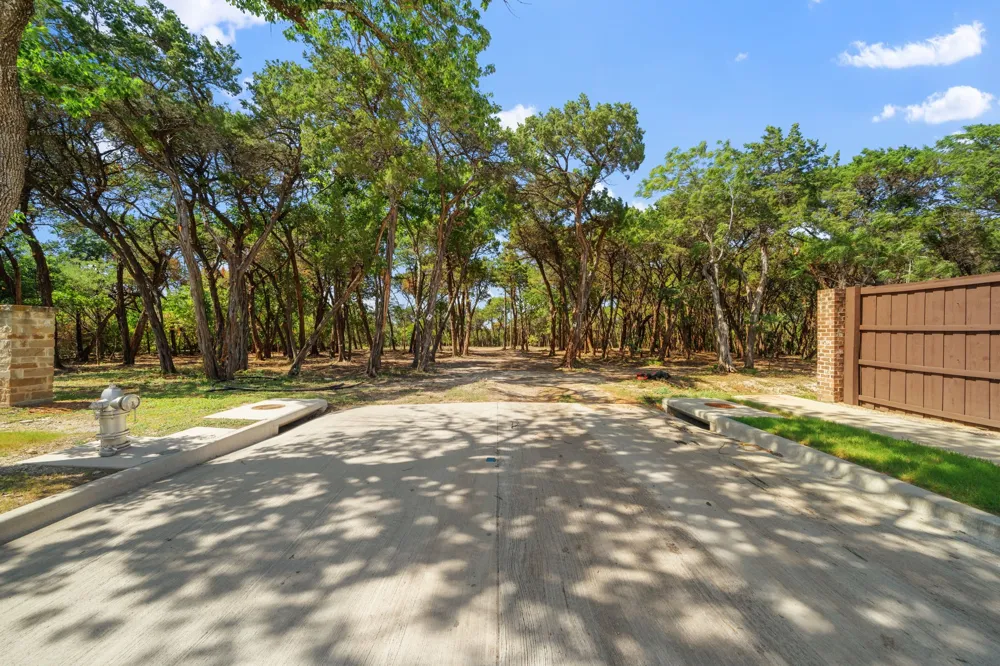 600 W Fm 1382 Cedar Hill, TX 75104
