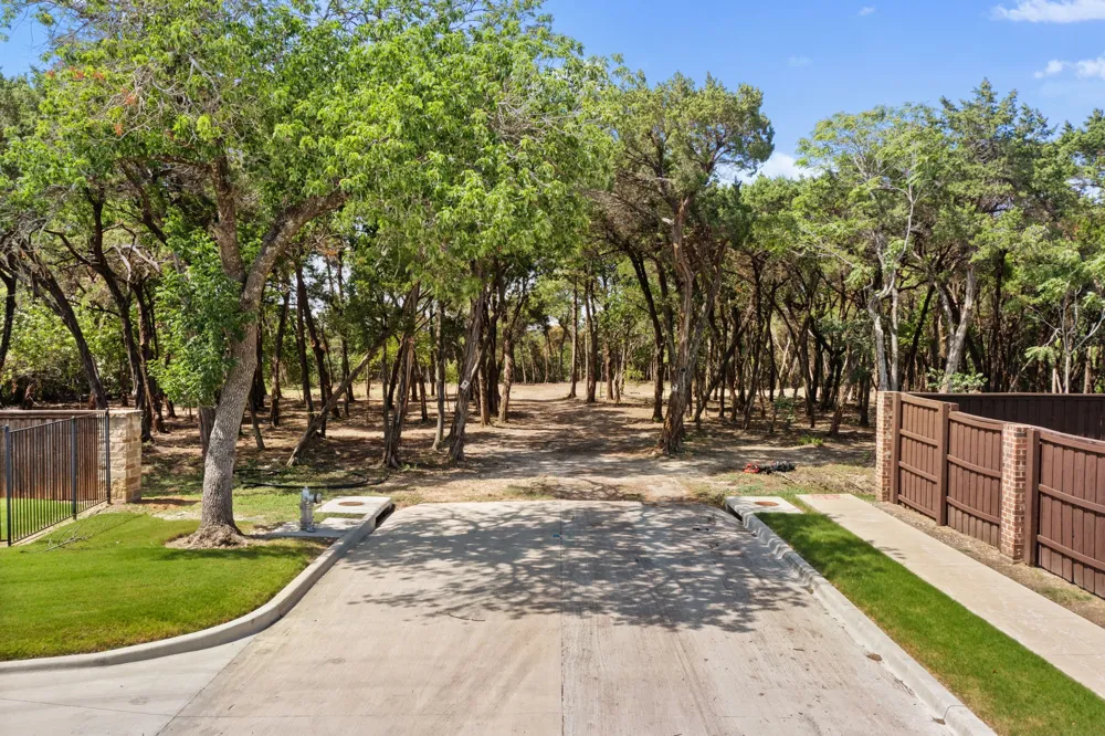 600 W Fm 1382 Cedar Hill, TX 75104