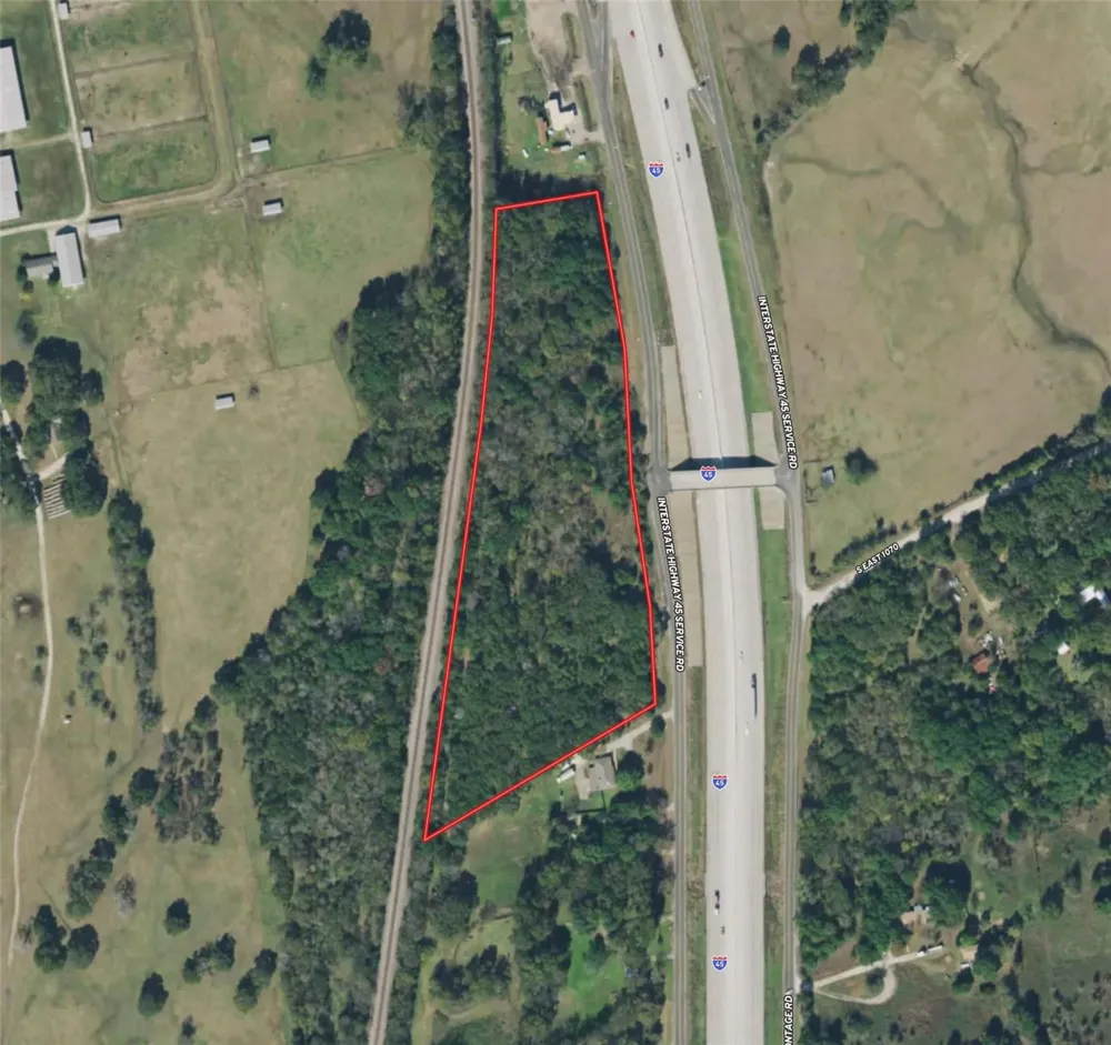 S Interstate 45 Angus, TX 75110