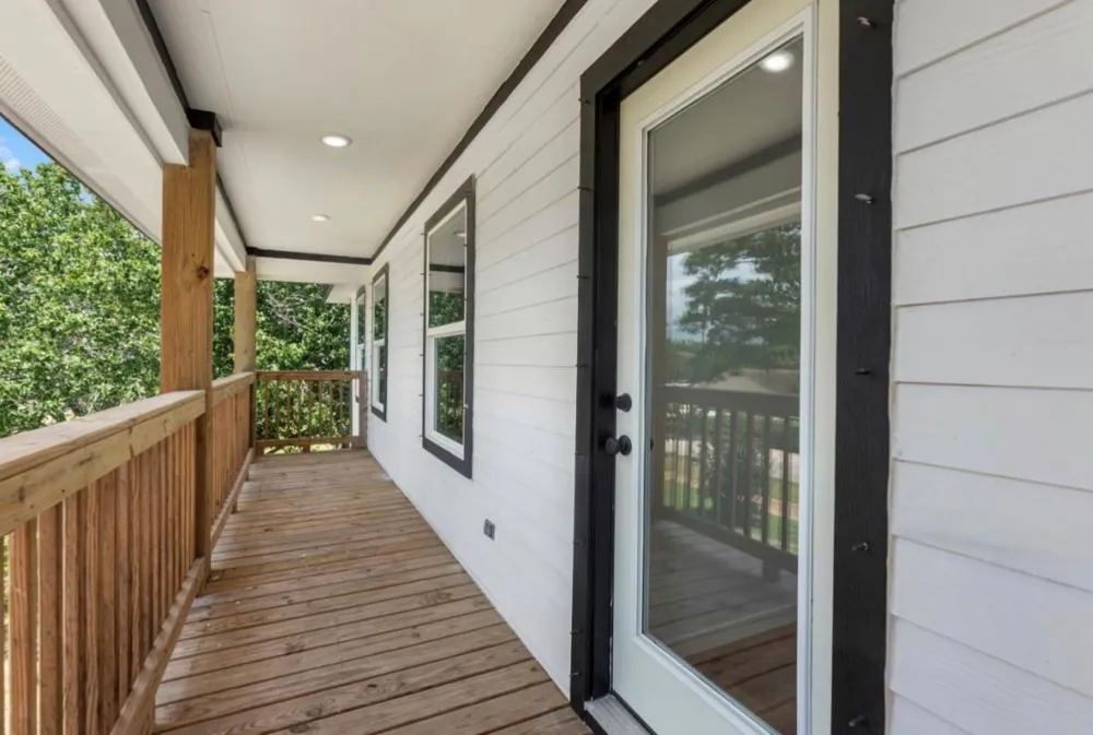 628 Oakdale Street Shoreacres, TX 77571