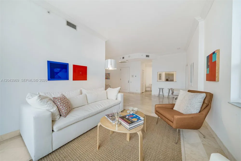 888 Brickell Key Dr #2610 Miami, FL 33131