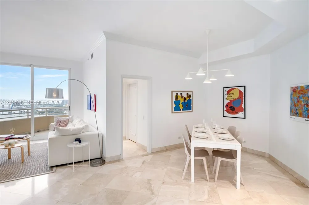 888 Brickell Key Dr #2610 Miami, FL 33131