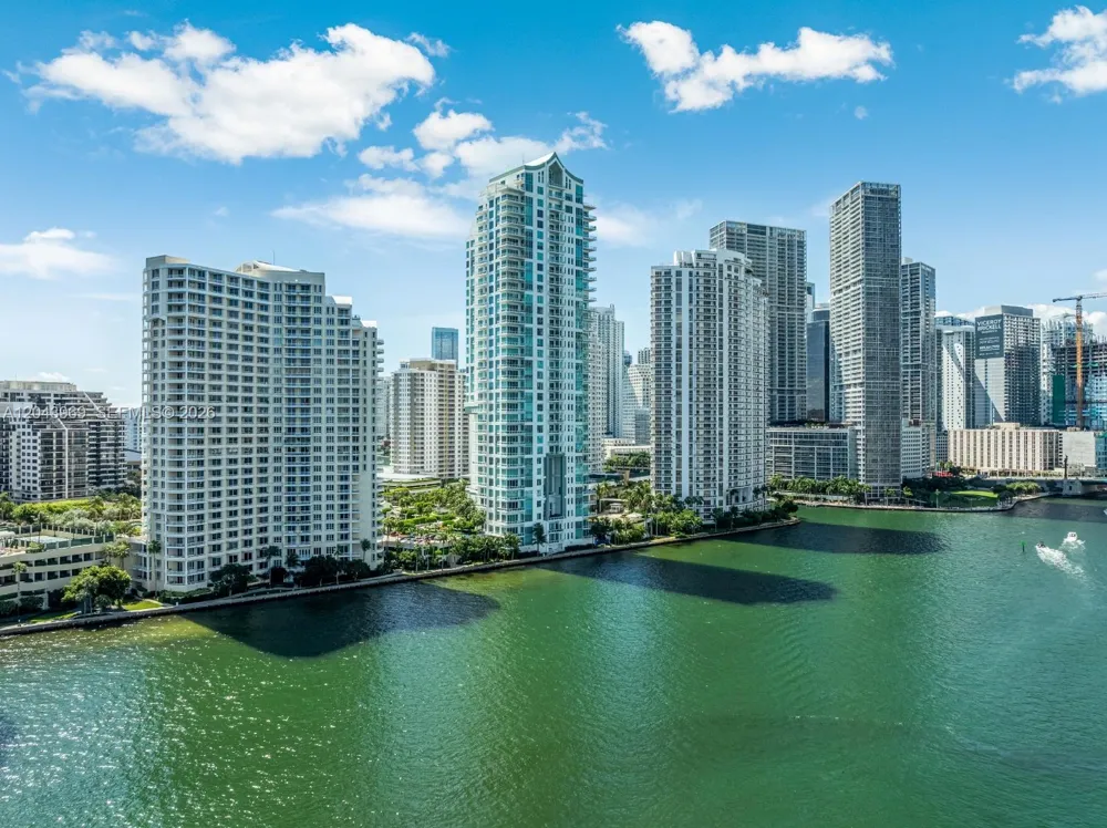 888 Brickell Key Dr #2610 Miami, FL 33131