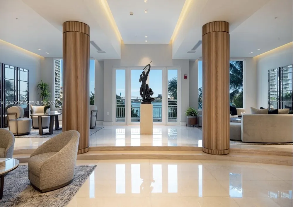 888 Brickell Key Dr #2610 Miami, FL 33131