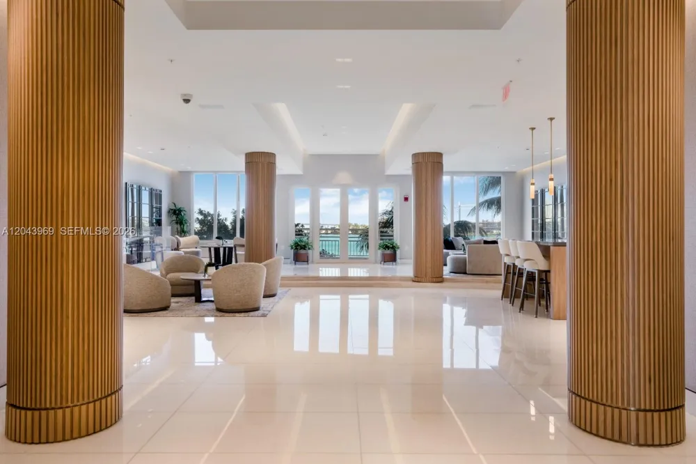 888 Brickell Key Dr #2610 Miami, FL 33131
