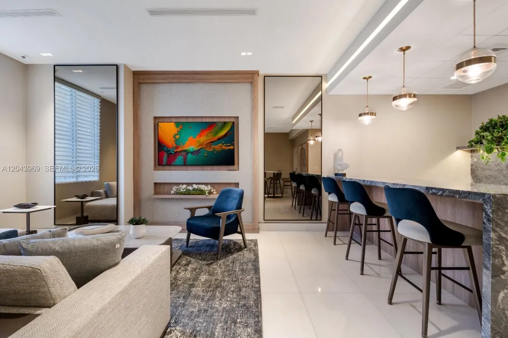 888 Brickell Key Dr #2610 Miami, FL 33131
