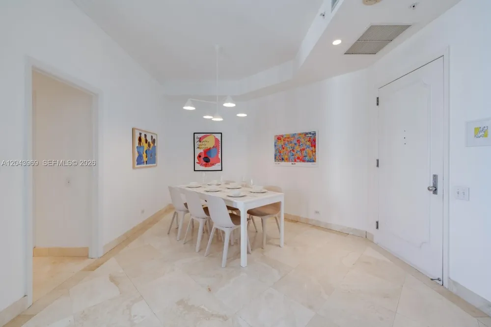 888 Brickell Key Dr #2610 Miami, FL 33131