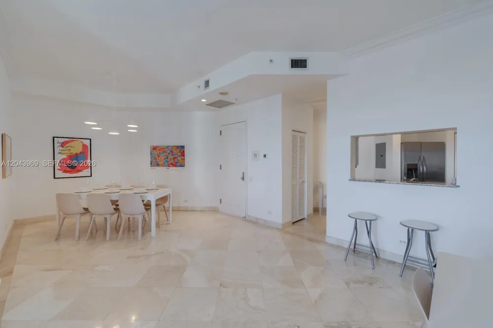 888 Brickell Key Dr #2610 Miami, FL 33131