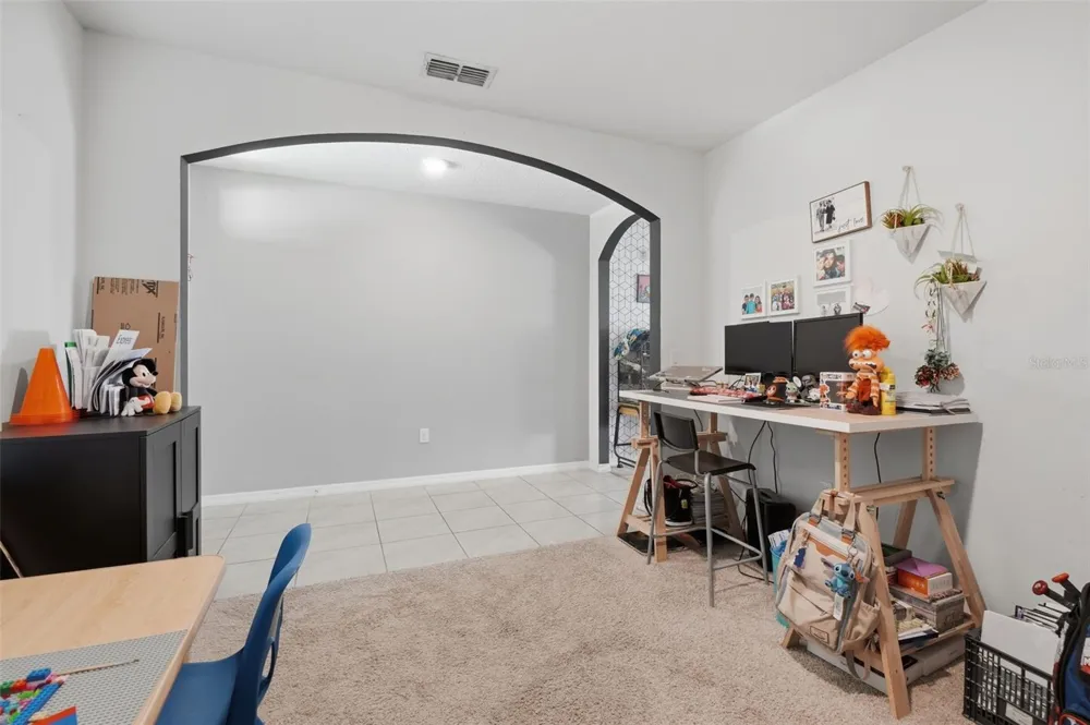 2609 GRAND CENTRAL AVENUE Tavares, FL 32778