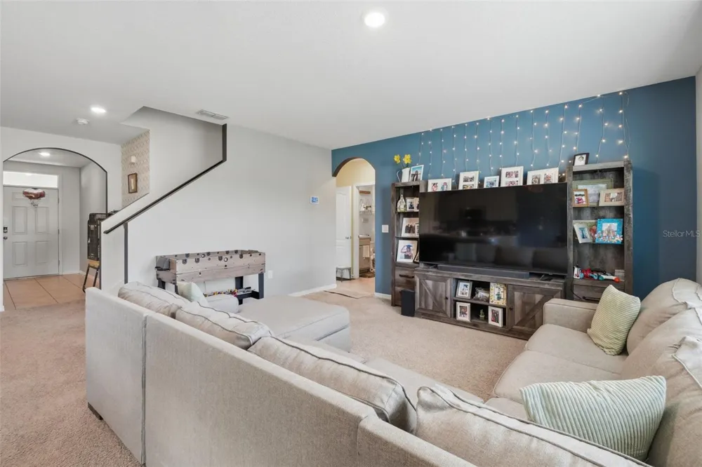 2609 GRAND CENTRAL AVENUE Tavares, FL 32778