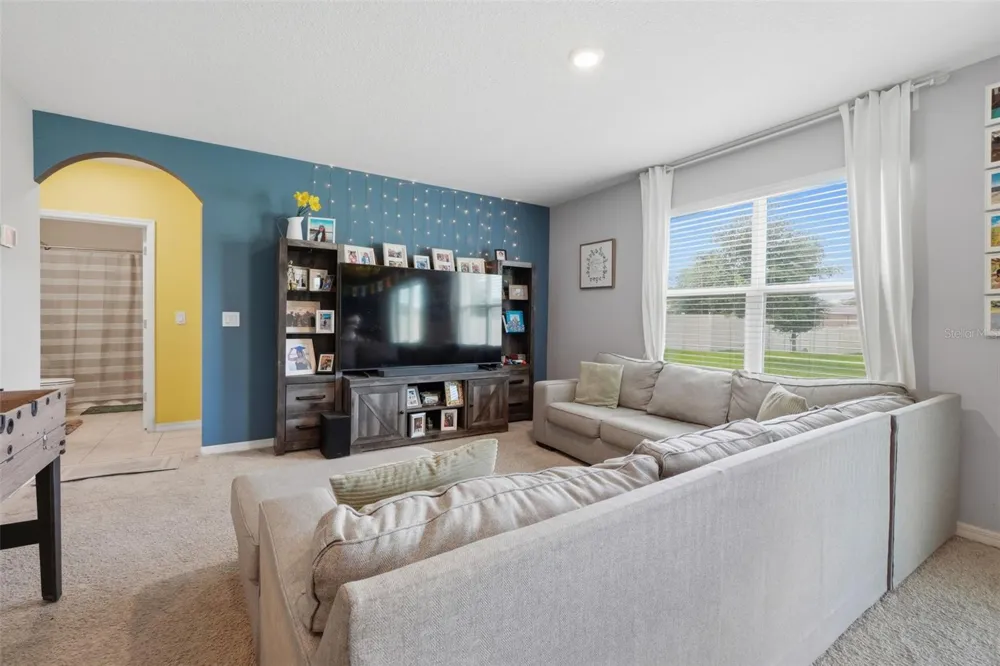 2609 GRAND CENTRAL AVENUE Tavares, FL 32778