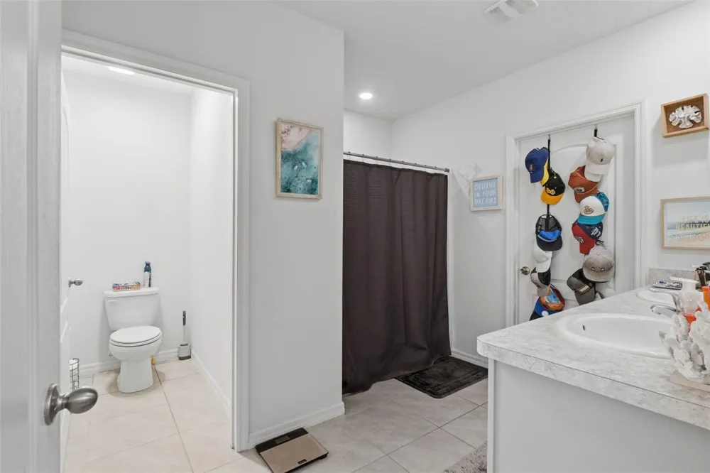 2609 GRAND CENTRAL AVENUE Tavares, FL 32778