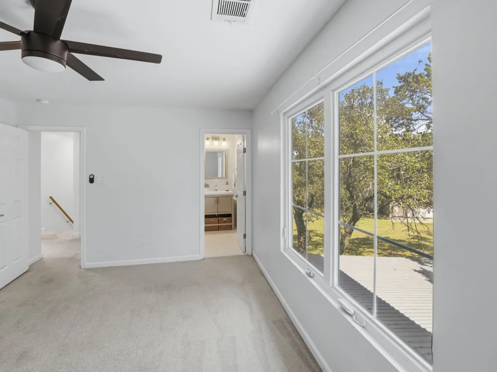 411 Carriage Oaks Drive Liberty Hill, TX 78642