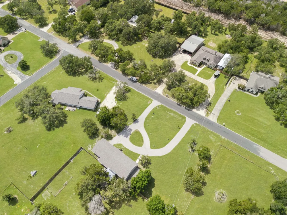 411 Carriage Oaks Drive Liberty Hill, TX 78642