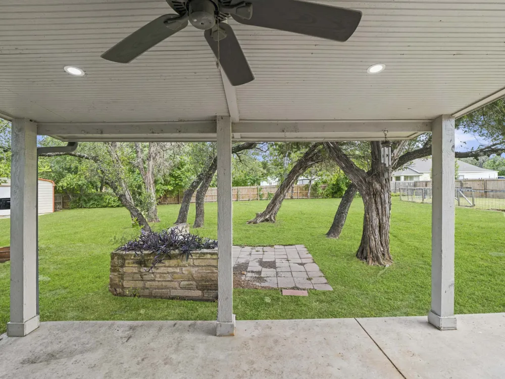 411 Carriage Oaks Drive Liberty Hill, TX 78642