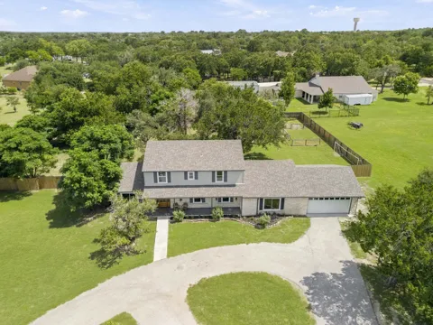 411 Carriage Oaks Drive
