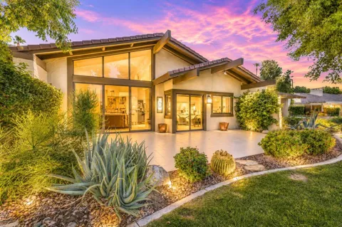 207 Bouquet Canyon Drive