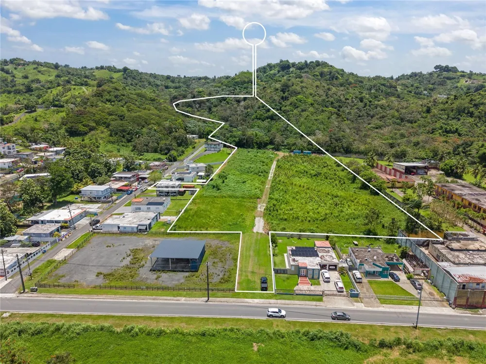 PR 182 KM 3.3 BO. CALABAZAS Yabucoa, PR 00767