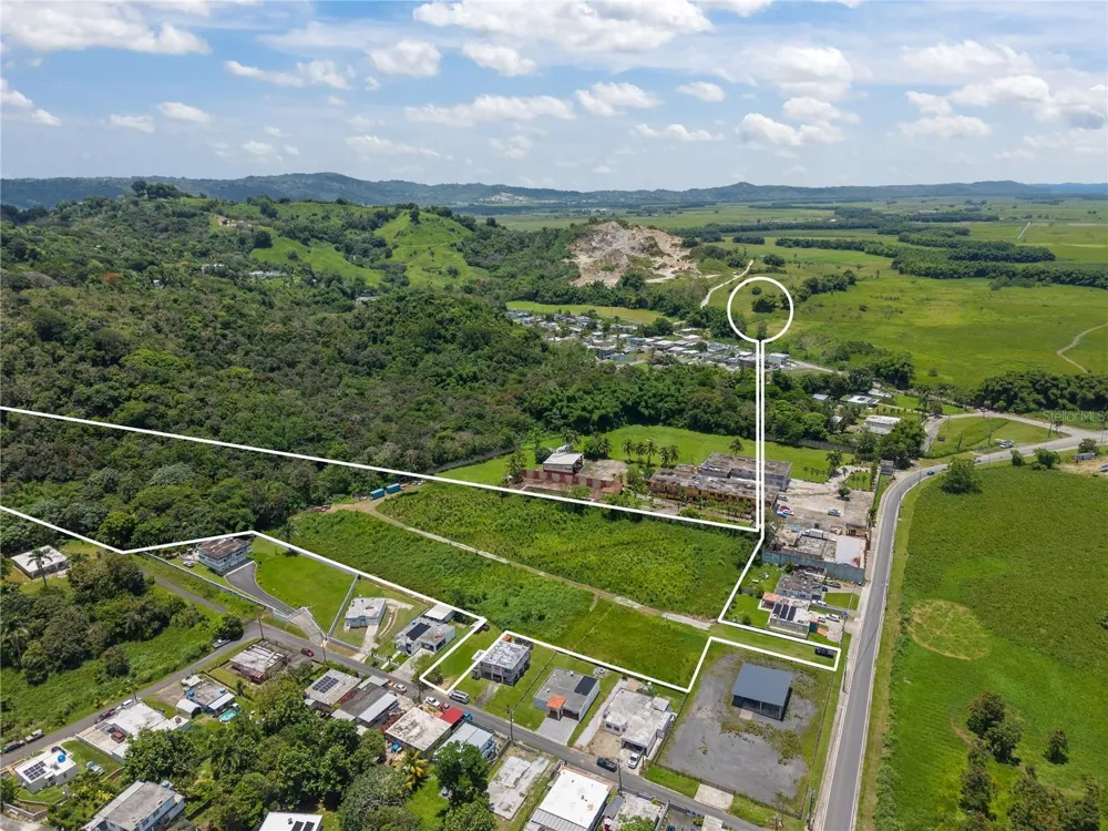 PR 182 KM 3.3 BO. CALABAZAS Yabucoa, PR 00767