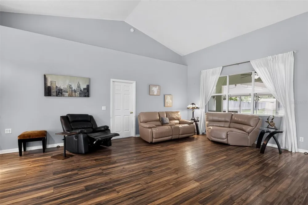 36320 PINEY RIDGE BOULEVARD Fruitland Park, FL 34731