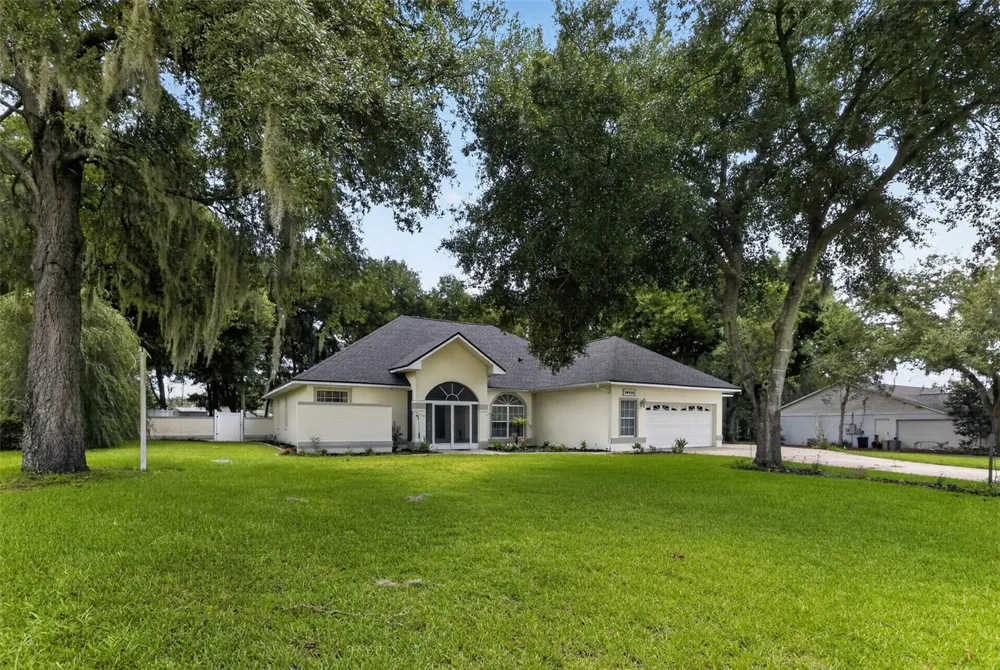 36320 PINEY RIDGE BOULEVARD Fruitland Park, FL 34731