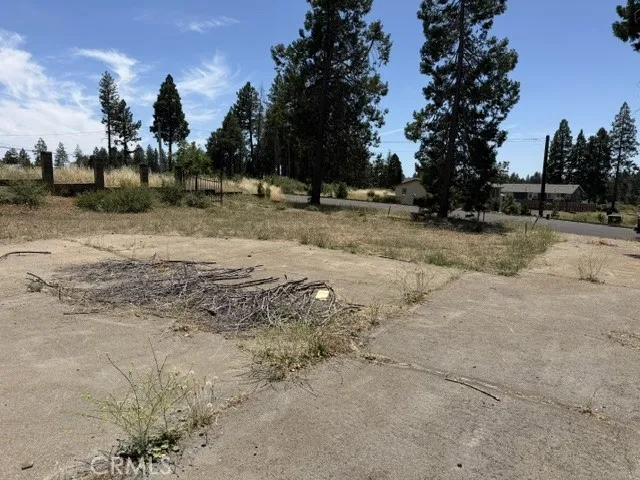 14249 Sherwood Magalia, CA 95954