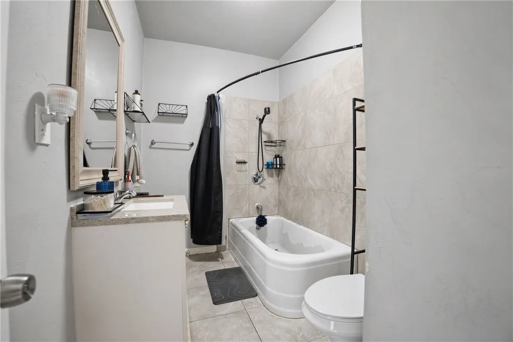 505 E Mayberry Avenue Hemet, CA 92543