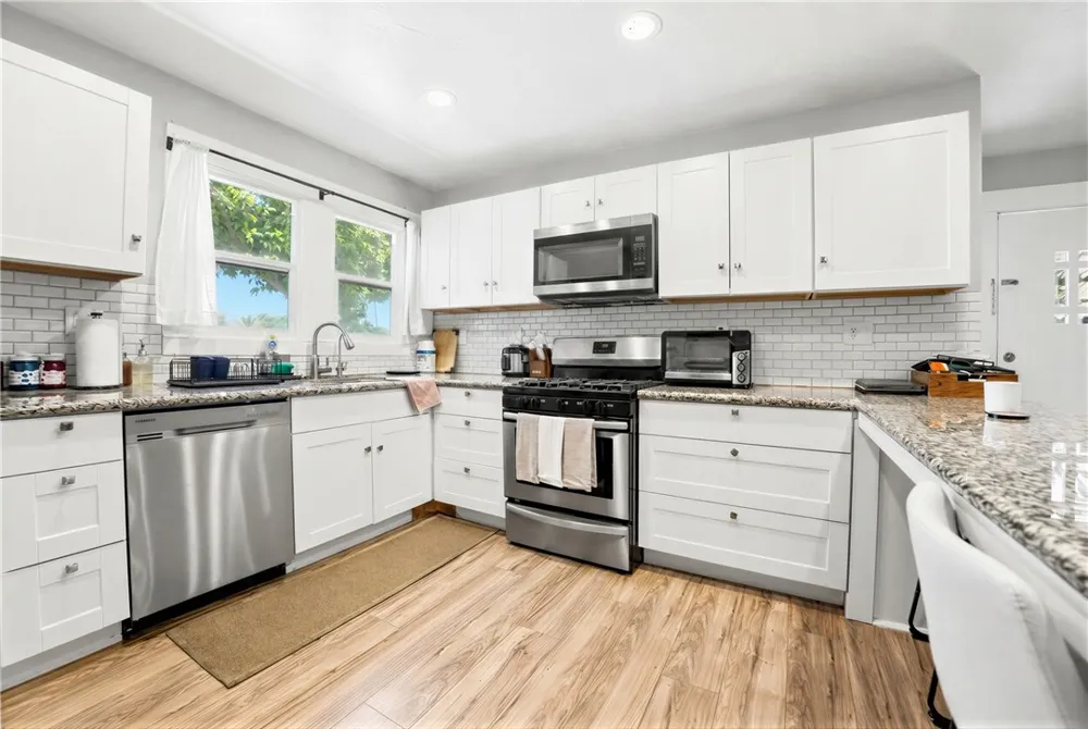 505 E Mayberry Avenue Hemet, CA 92543