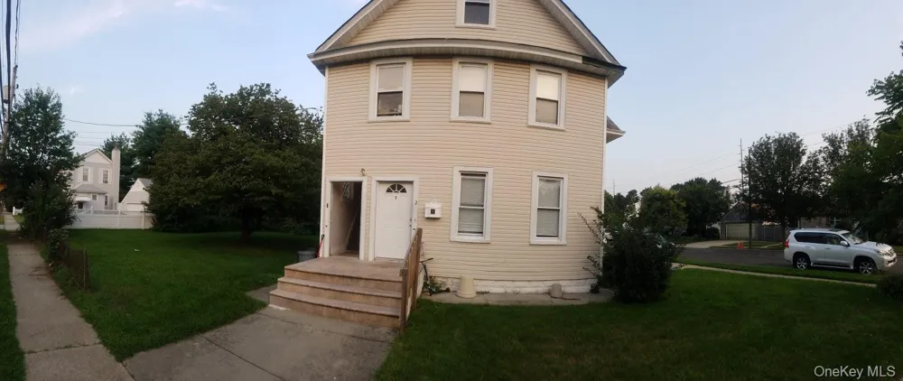 83 Kraemer Street #3 Hicksville, NY 11801