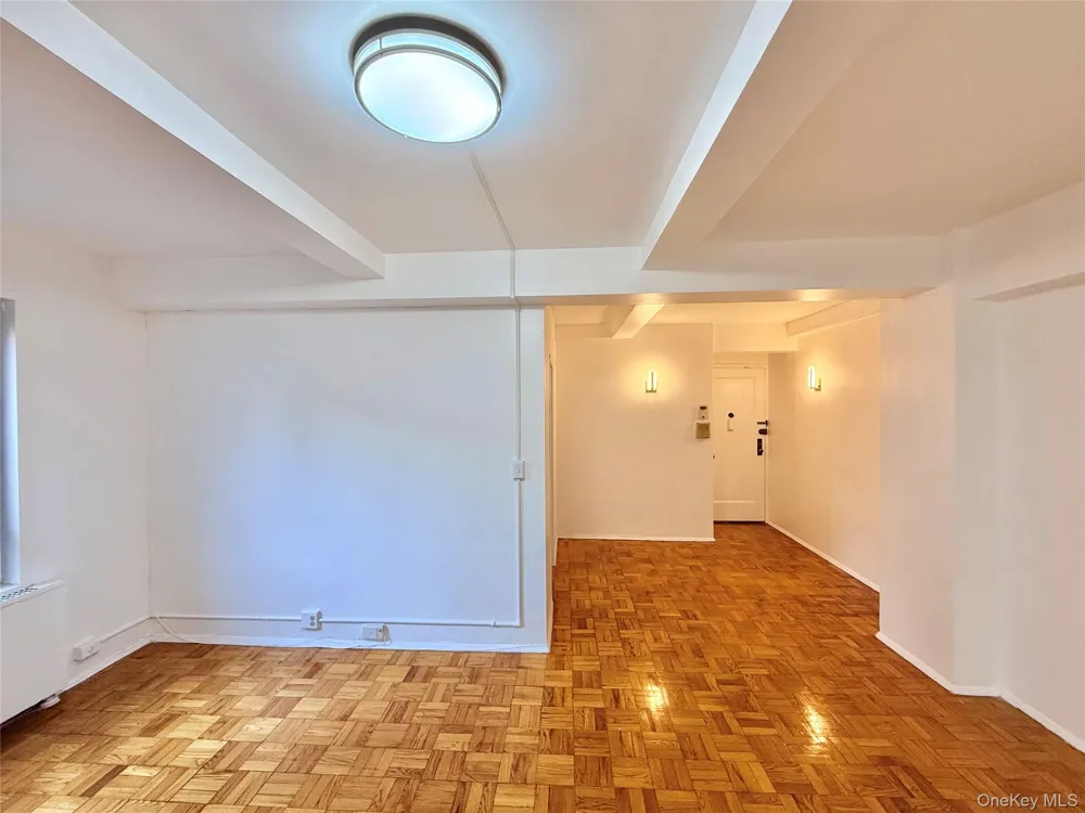1651 Metropolitan Avenue #MB Bronx, NY 10462