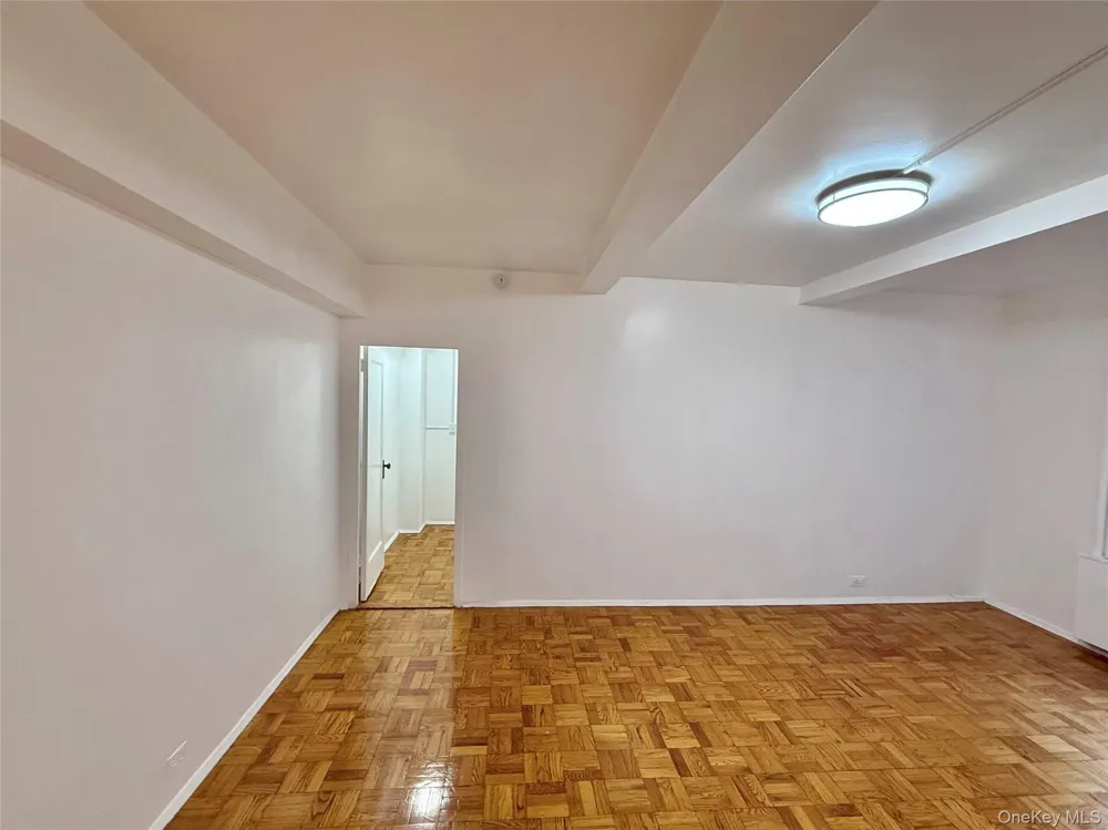 1651 Metropolitan Avenue #MB Bronx, NY 10462