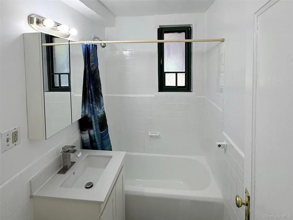 1651 Metropolitan Avenue #MB Bronx, NY 10462