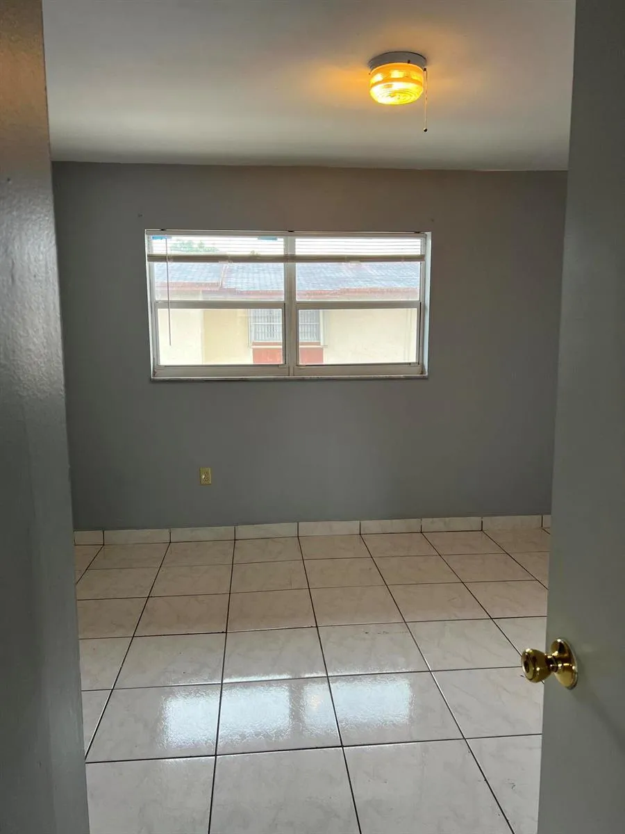 20 SW 108th Avenue #F4 Sweetwater, FL 33174