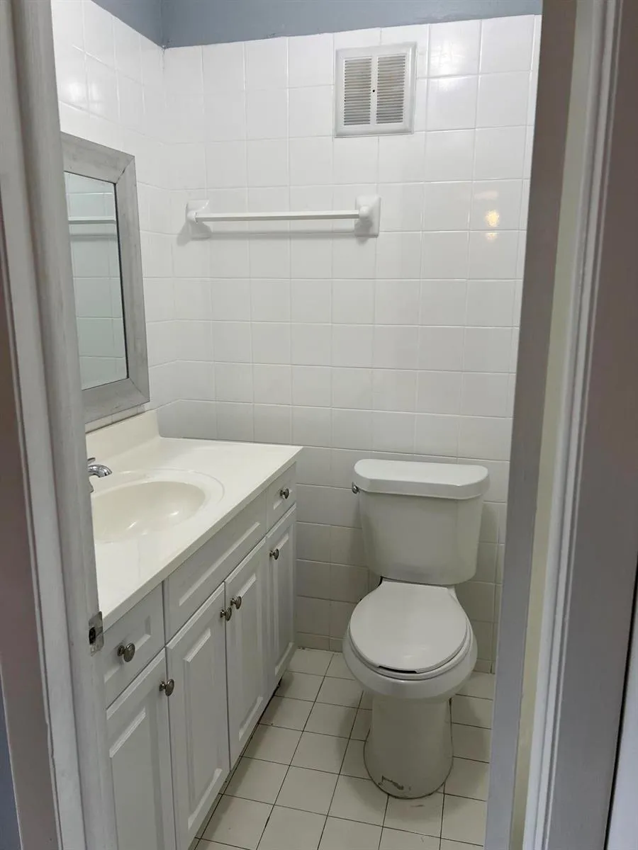 20 SW 108th Avenue #F4 Sweetwater, FL 33174