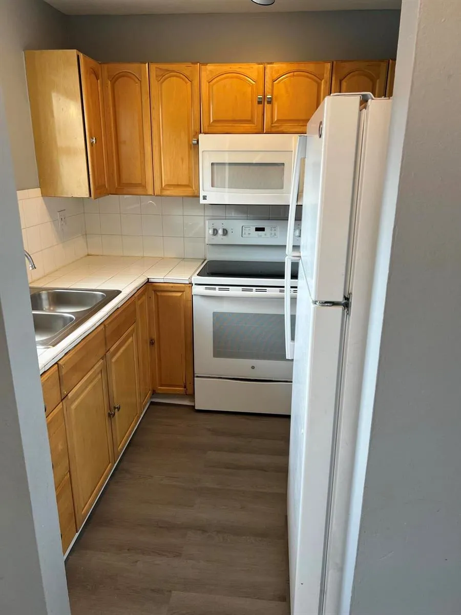 20 SW 108th Avenue #F4 Sweetwater, FL 33174