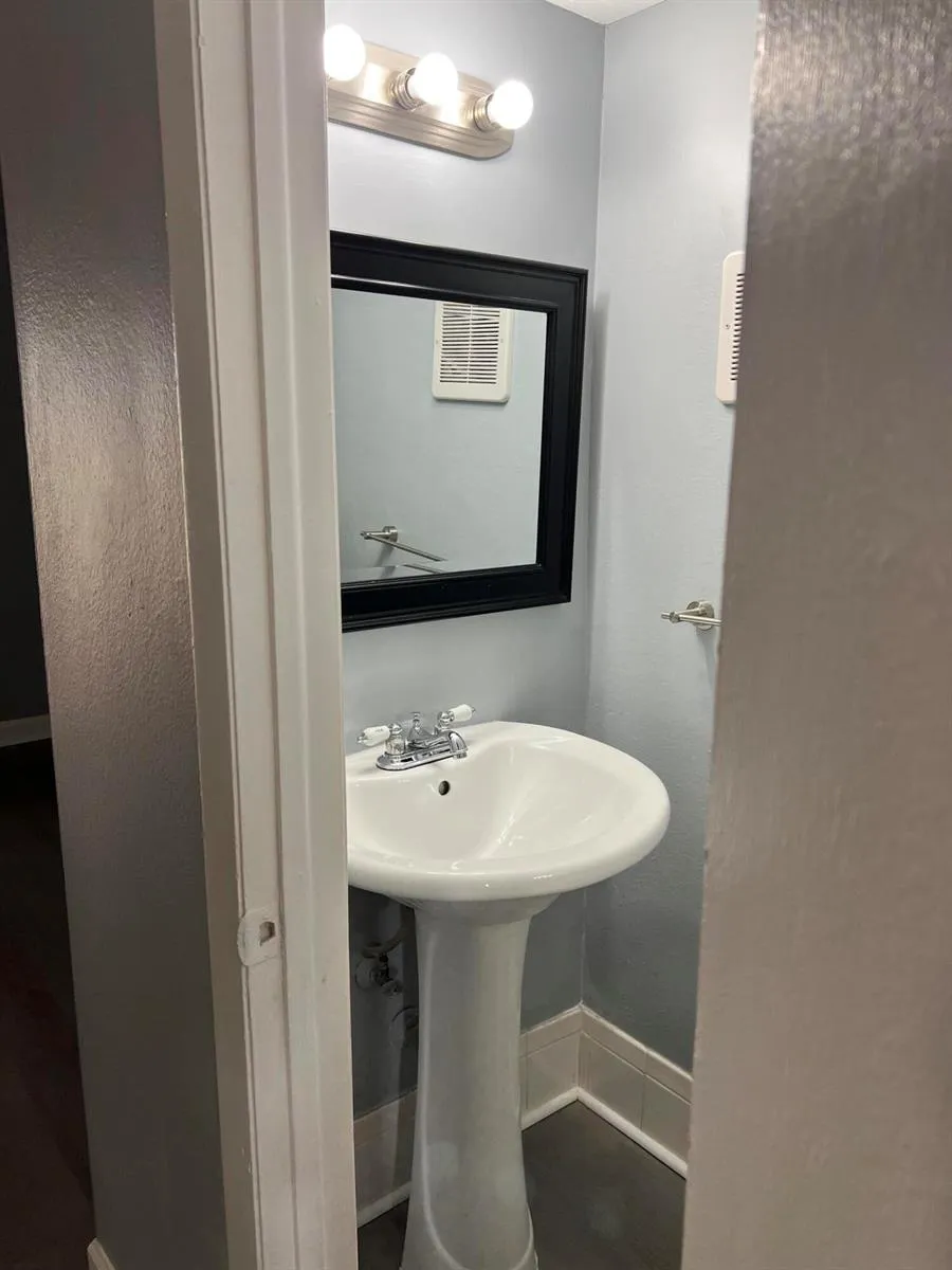 20 SW 108th Avenue #F4 Sweetwater, FL 33174