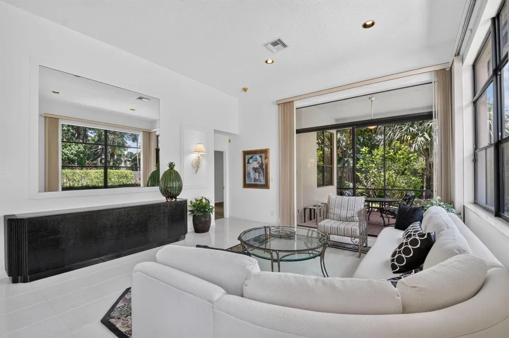 4548 Barclay Fair Way Lake Worth, FL 33449