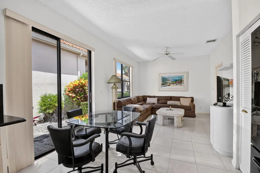 4548 Barclay Fair Way Lake Worth, FL 33449