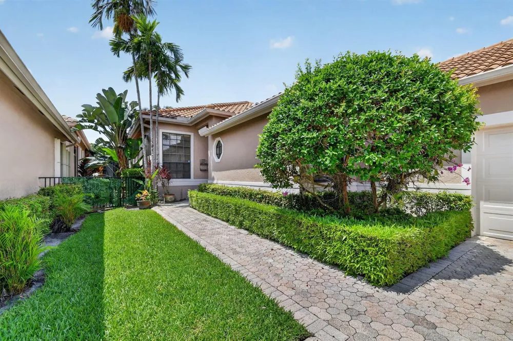 4548 Barclay Fair Way Lake Worth, FL 33449
