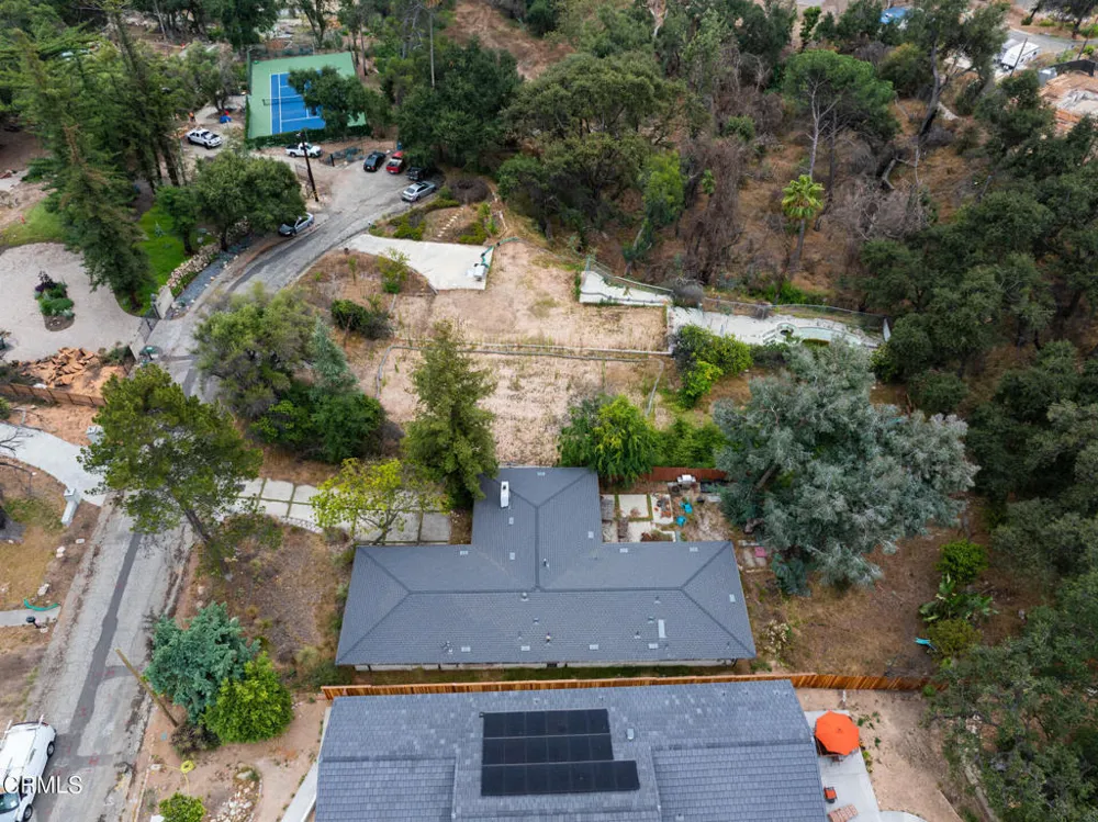 3041 Via Maderas Street Altadena, CA 91001