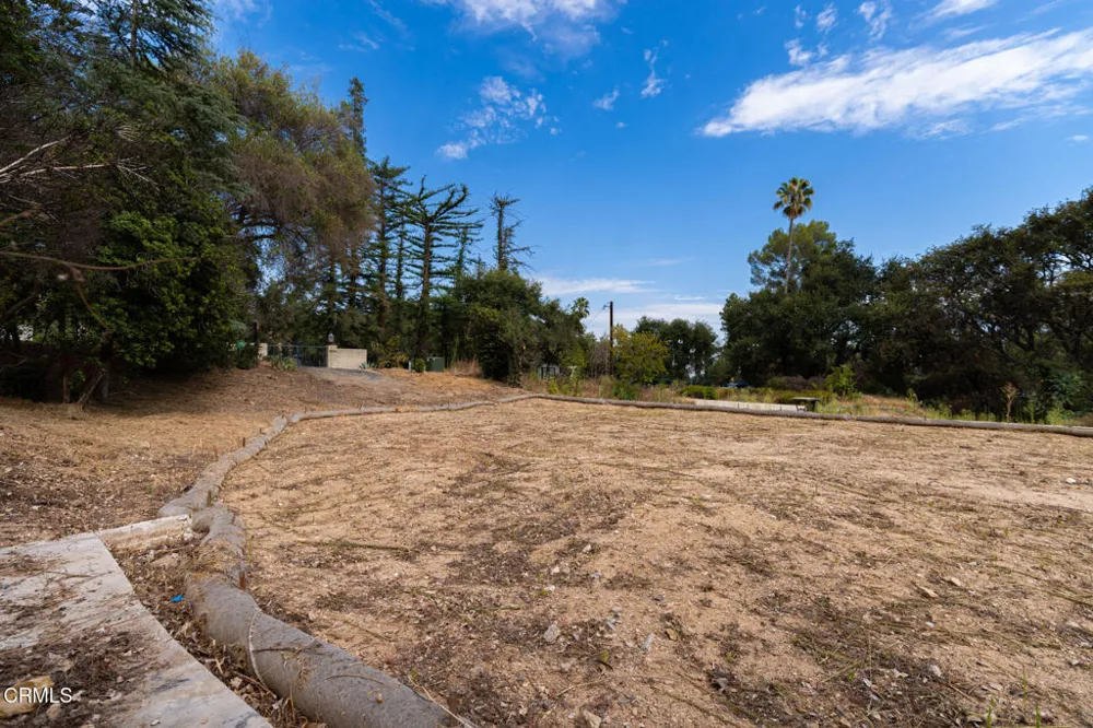 3041 Via Maderas Street Altadena, CA 91001