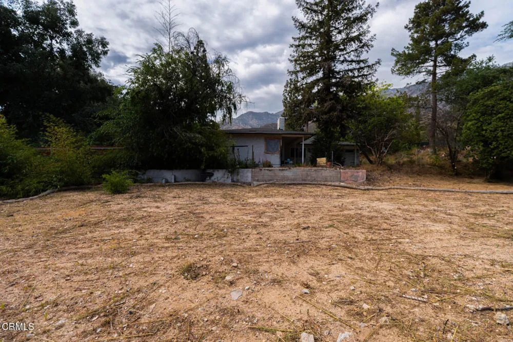 3041 Via Maderas Street Altadena, CA 91001
