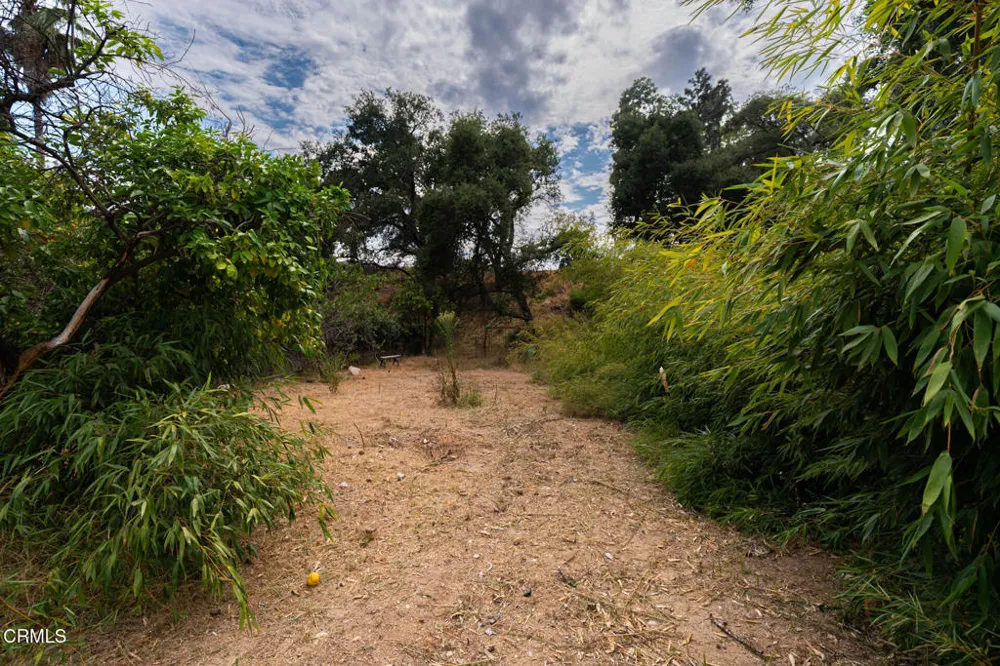 3041 Via Maderas Street Altadena, CA 91001