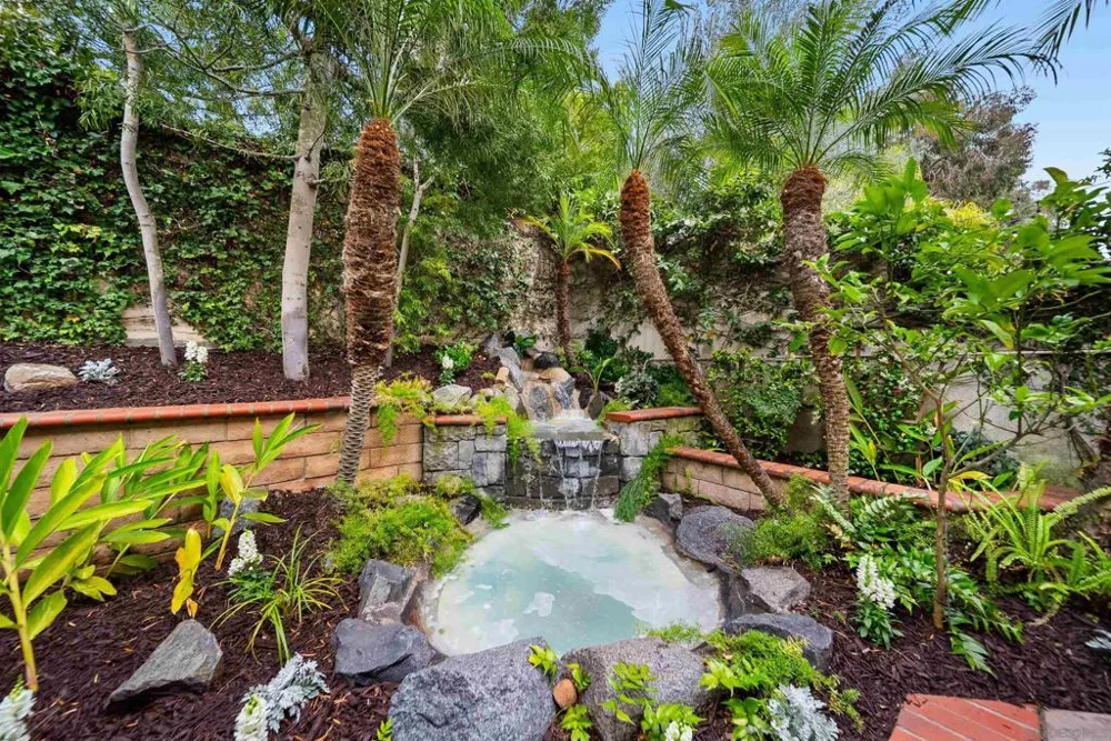9753 Keeneland Row La Jolla, CA 92037