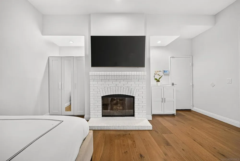 9753 Keeneland Row La Jolla, CA 92037