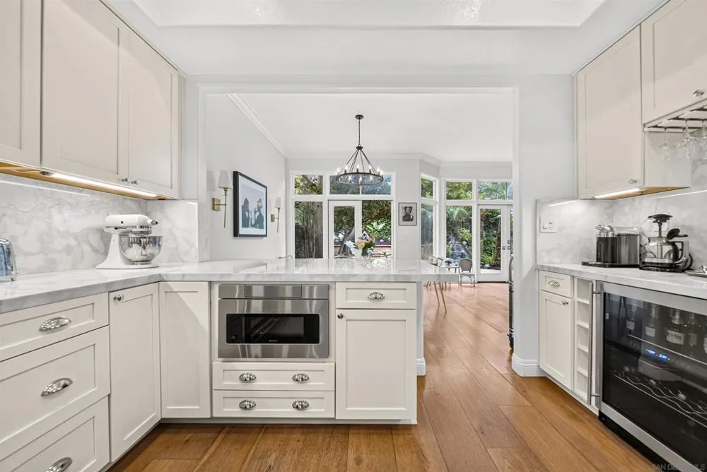 9753 Keeneland Row La Jolla, CA 92037