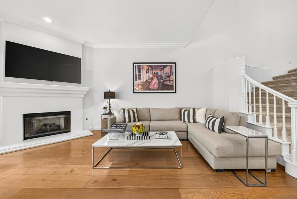 9753 Keeneland Row La Jolla, CA 92037