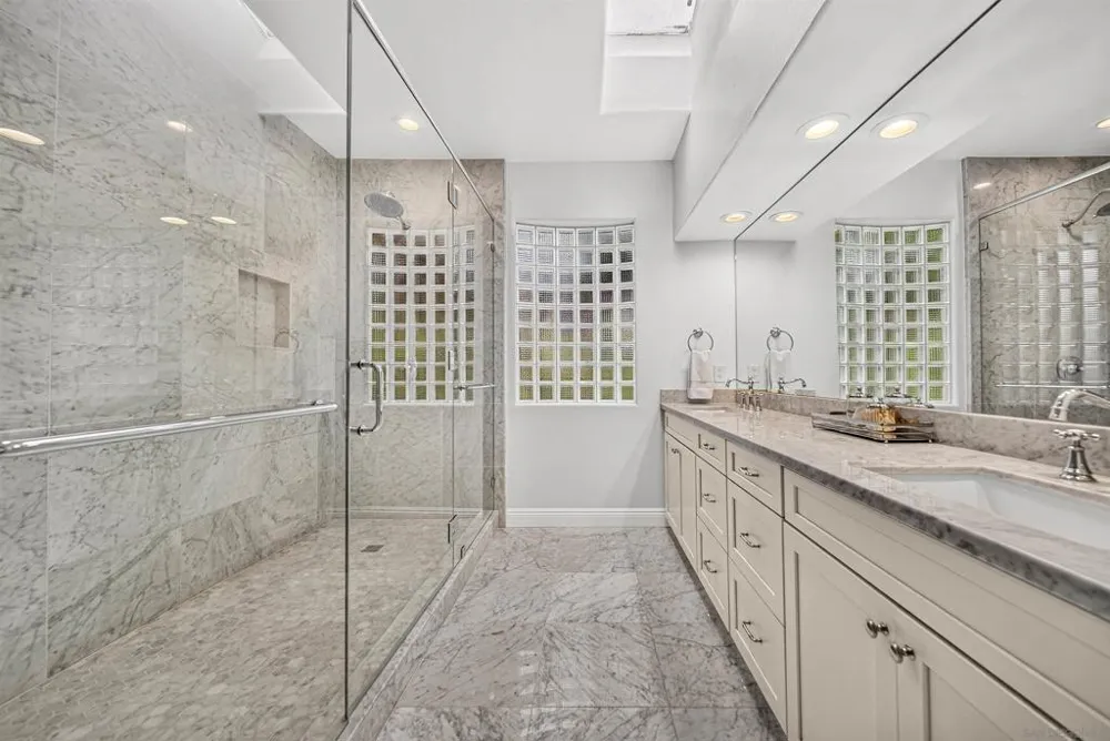 9753 Keeneland Row La Jolla, CA 92037
